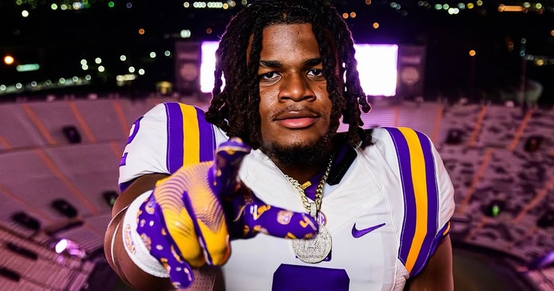 LSU has landed a commitment from another Top 10 DL prospect in Deuce Geralds